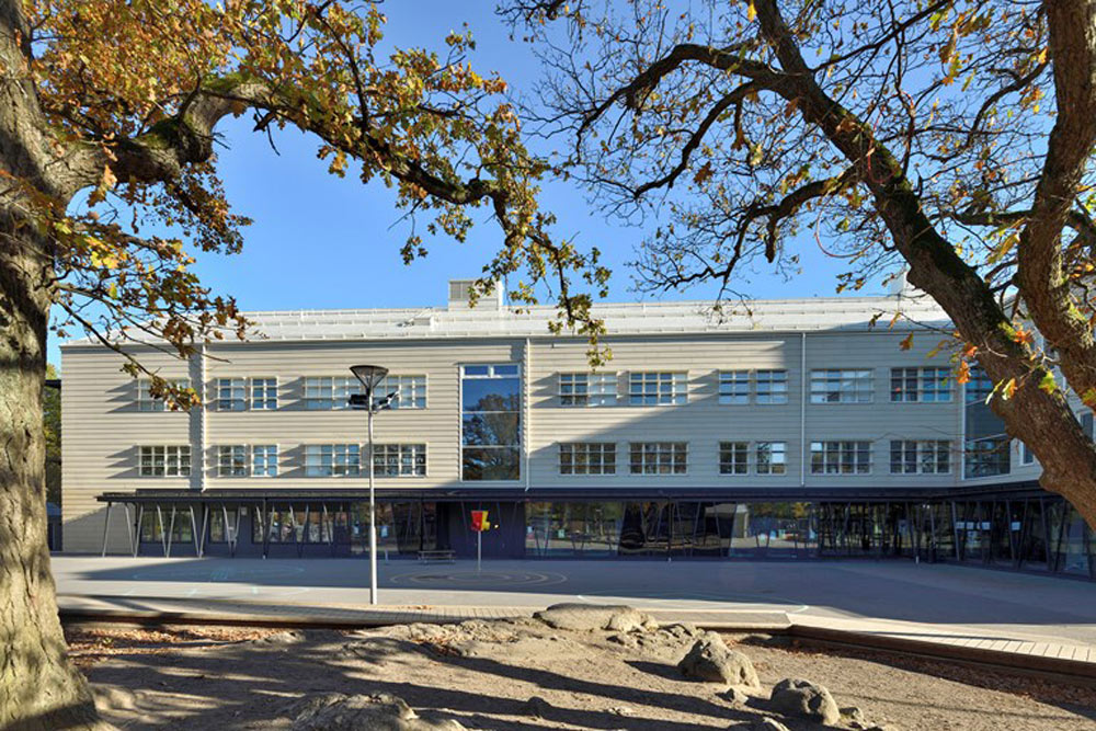 Fasadlösningar i en miljö där industrihistoria möter modern stadsutveckling