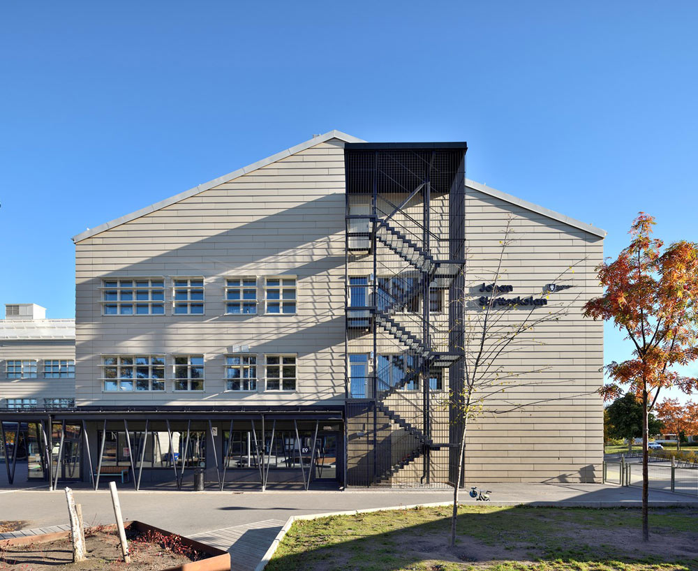Fasadlösningar i en miljö där industrihistoria möter modern stadsutveckling