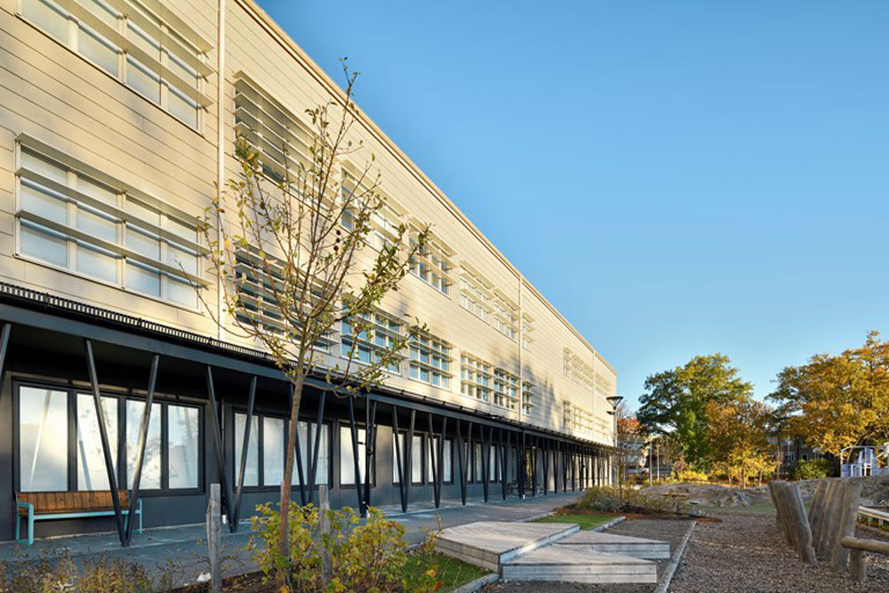 Fasadlösningar i en miljö där industrihistoria möter modern stadsutveckling